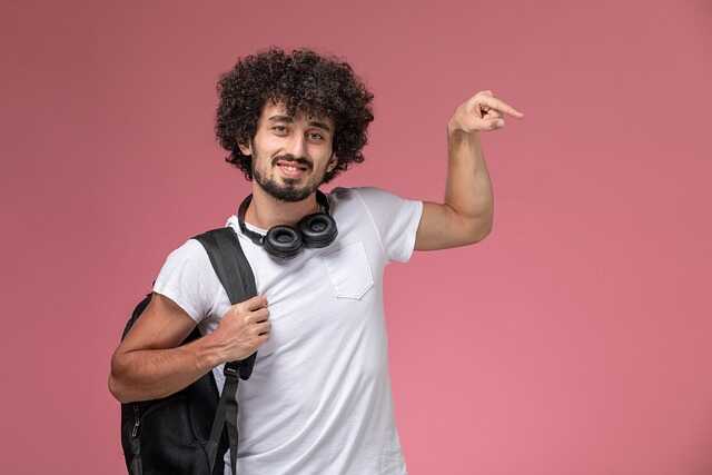 האם צריך רקע טכנולוגי כדי להתקבל לקורס סייבר